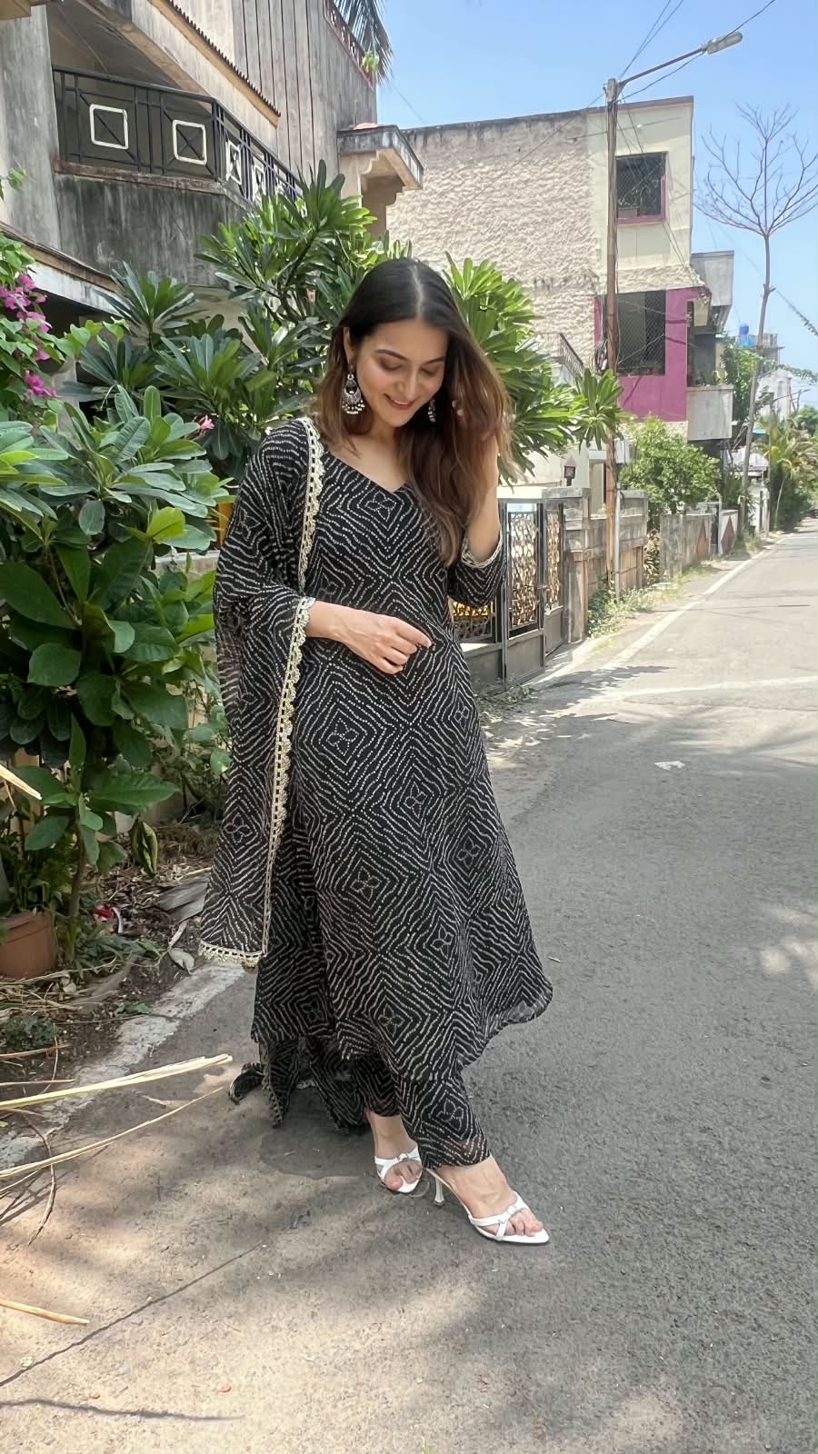 Kaali Noor