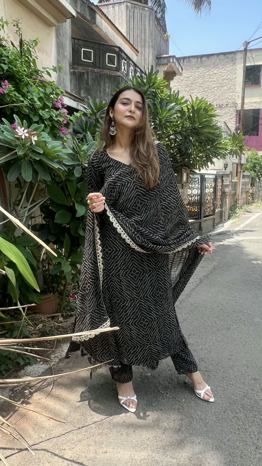 Kaali Noor